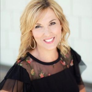 Meet your Posher, Sherry